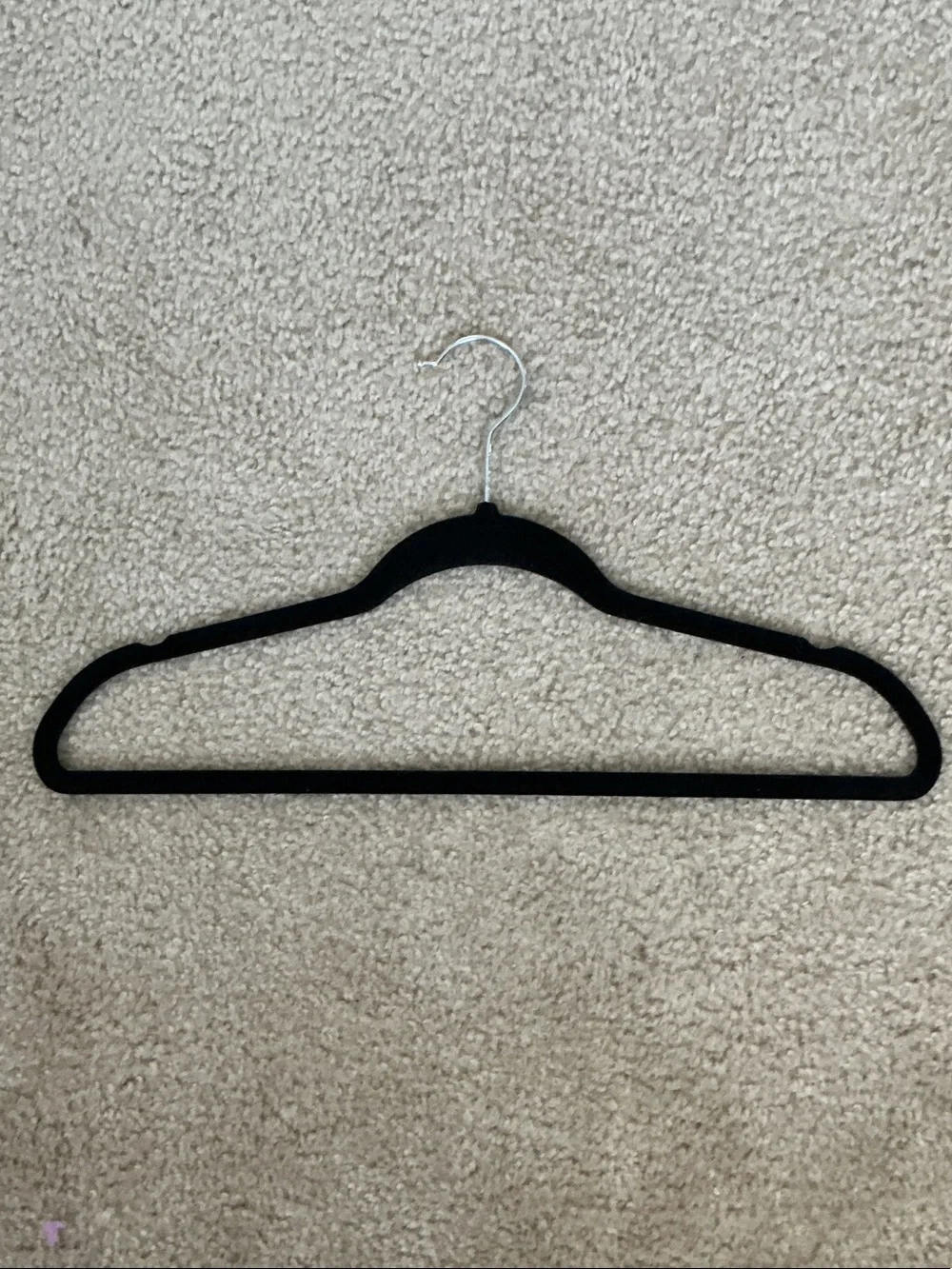 Velvet Non-Slip Black Hangers - Set of 12 - Regular Size Hangars